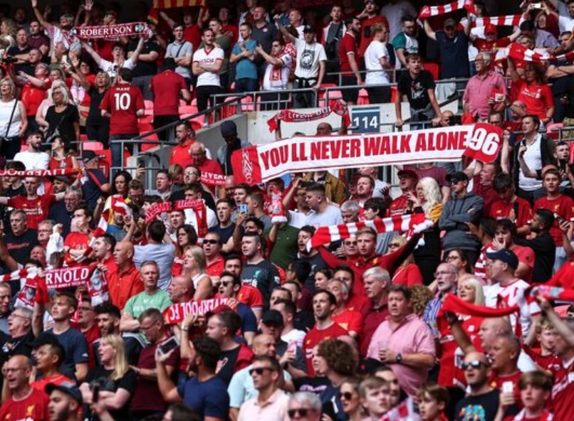 Tin nóng bóng đá ngày 6/3 FC Liverpool vỡ oà cơn mưa bàn thắng 7-0 trước MU 1 tin nóng bóng đá