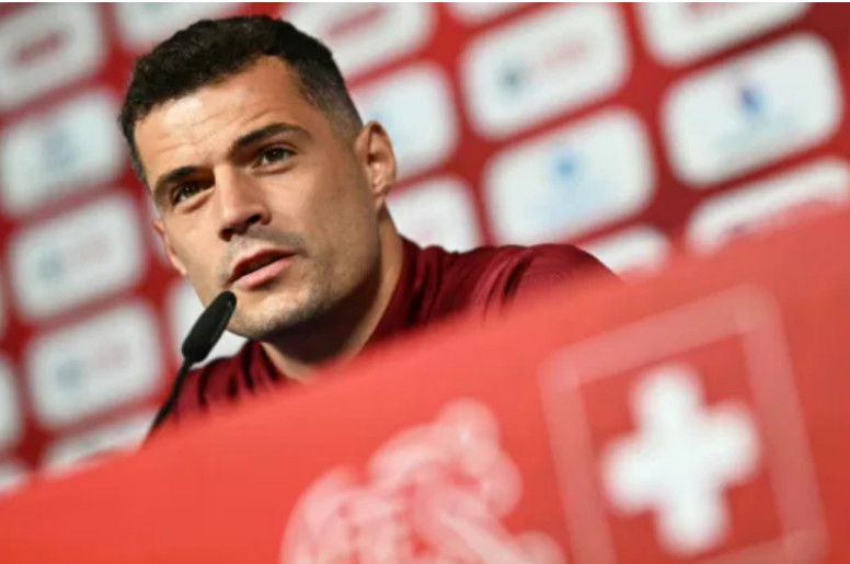 HLV Southgate có thể chuyển sang hệ thống có 3 hậu vệ. HLV Southgate có thể chuyển sang hệ thống có 3 hậu vệ.